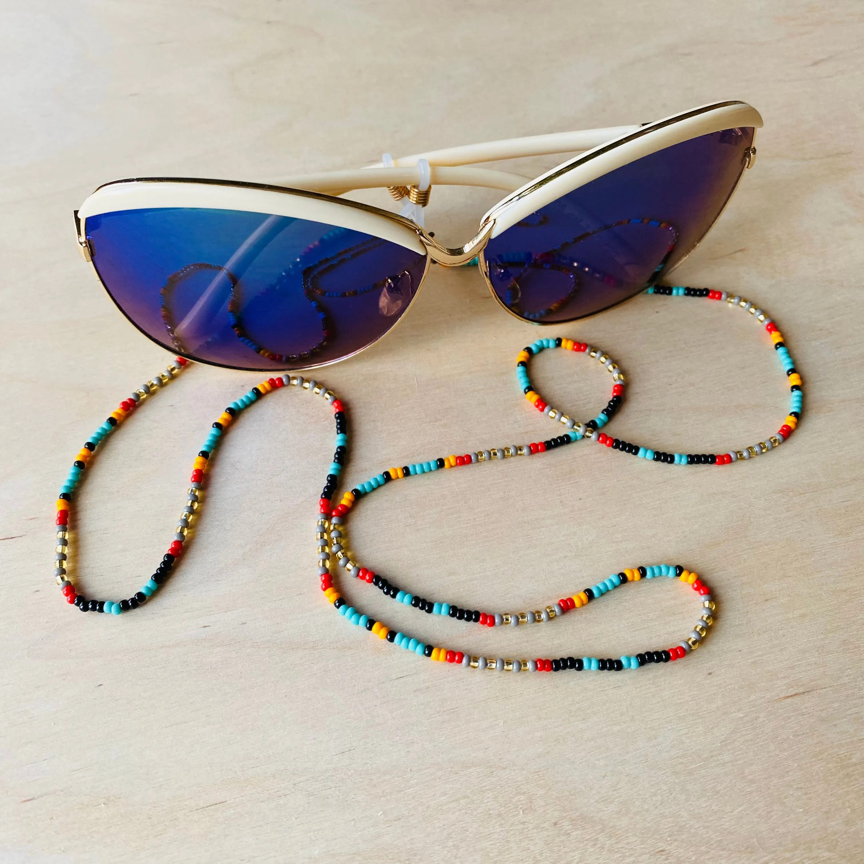 Hippie Dainty Seed Bead Glasses Chain, Colorful Beaded Lanyard, Indigenous style Glasses Chain Native inspired, Boho Sunglasses Strap Airpod