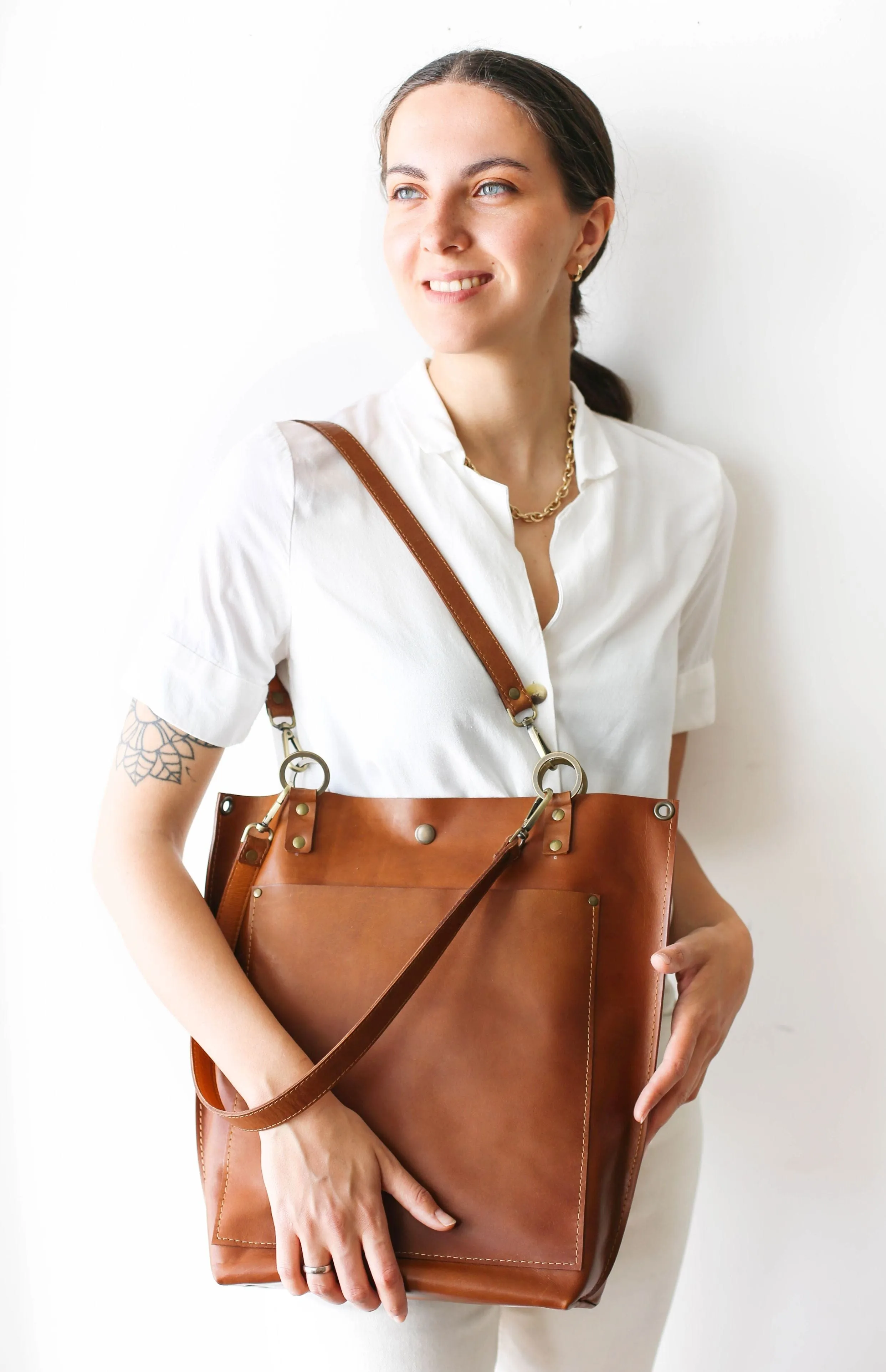 Minimal Brown Leather Tote