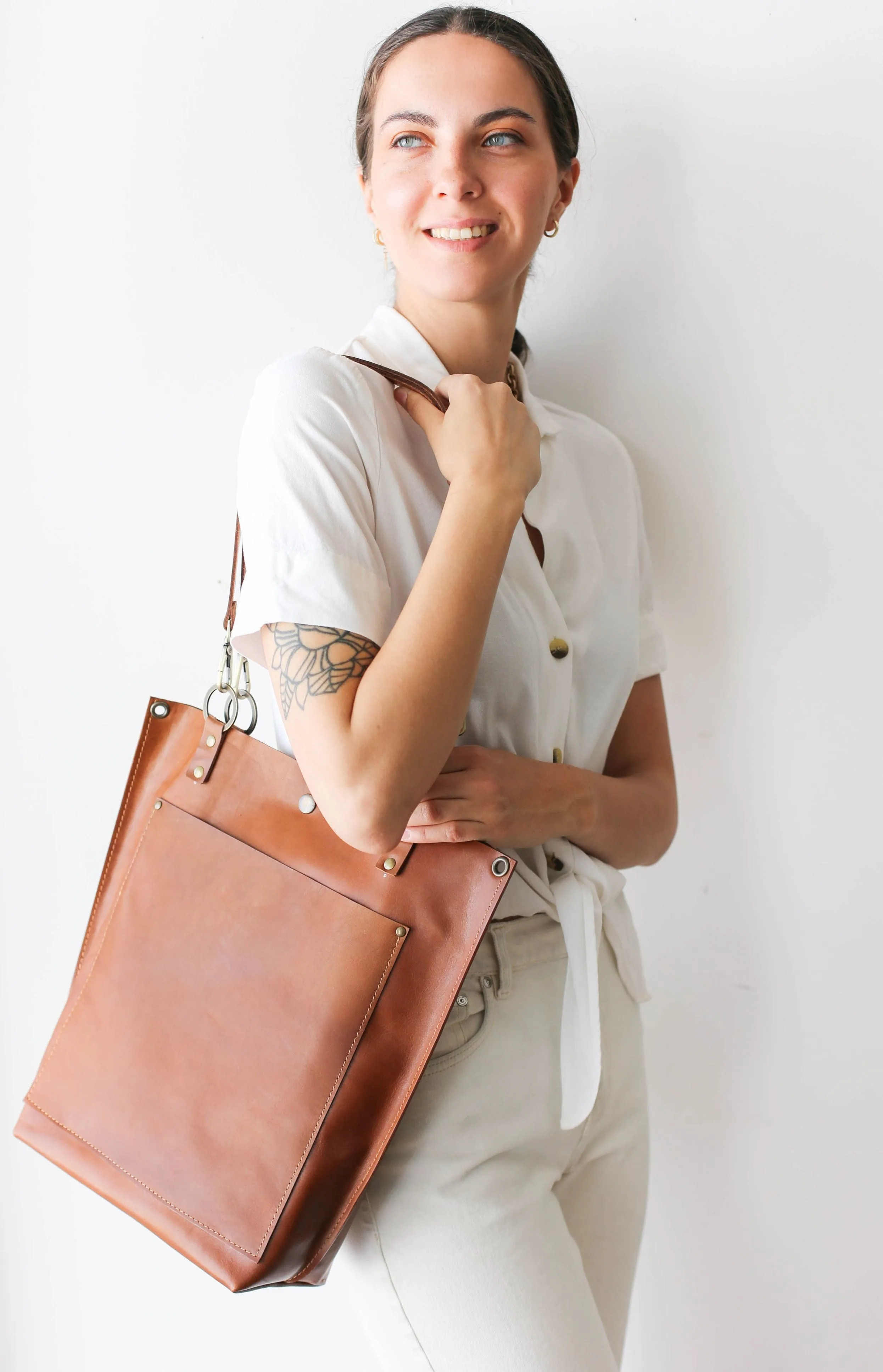 Minimal Brown Leather Tote