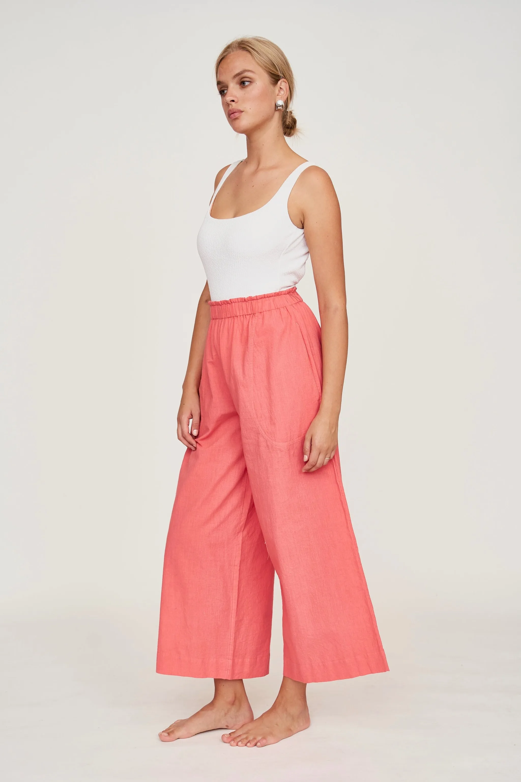 Mirth Pant in Coral