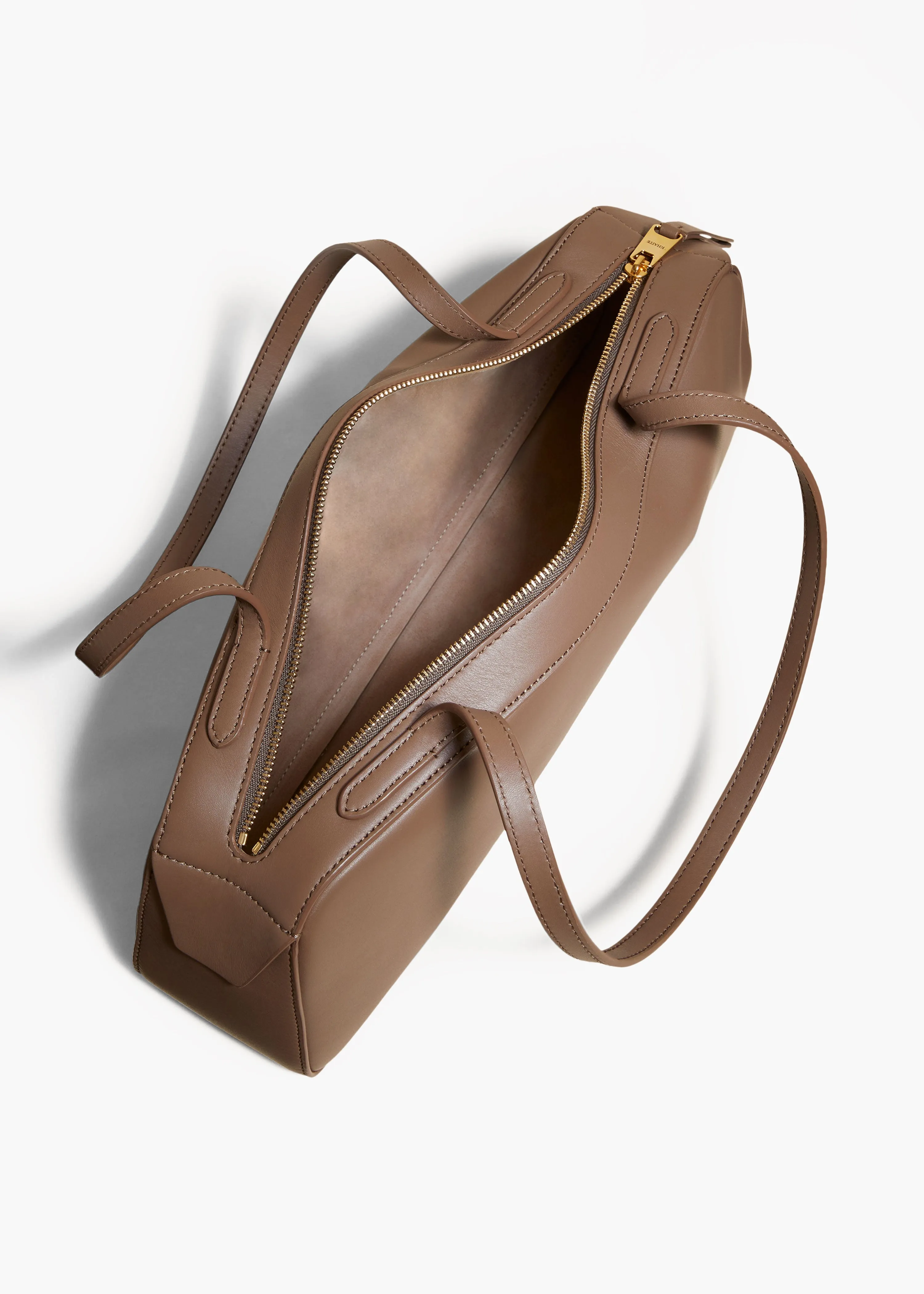 Simona Shoulder Bag in Cedar Leather