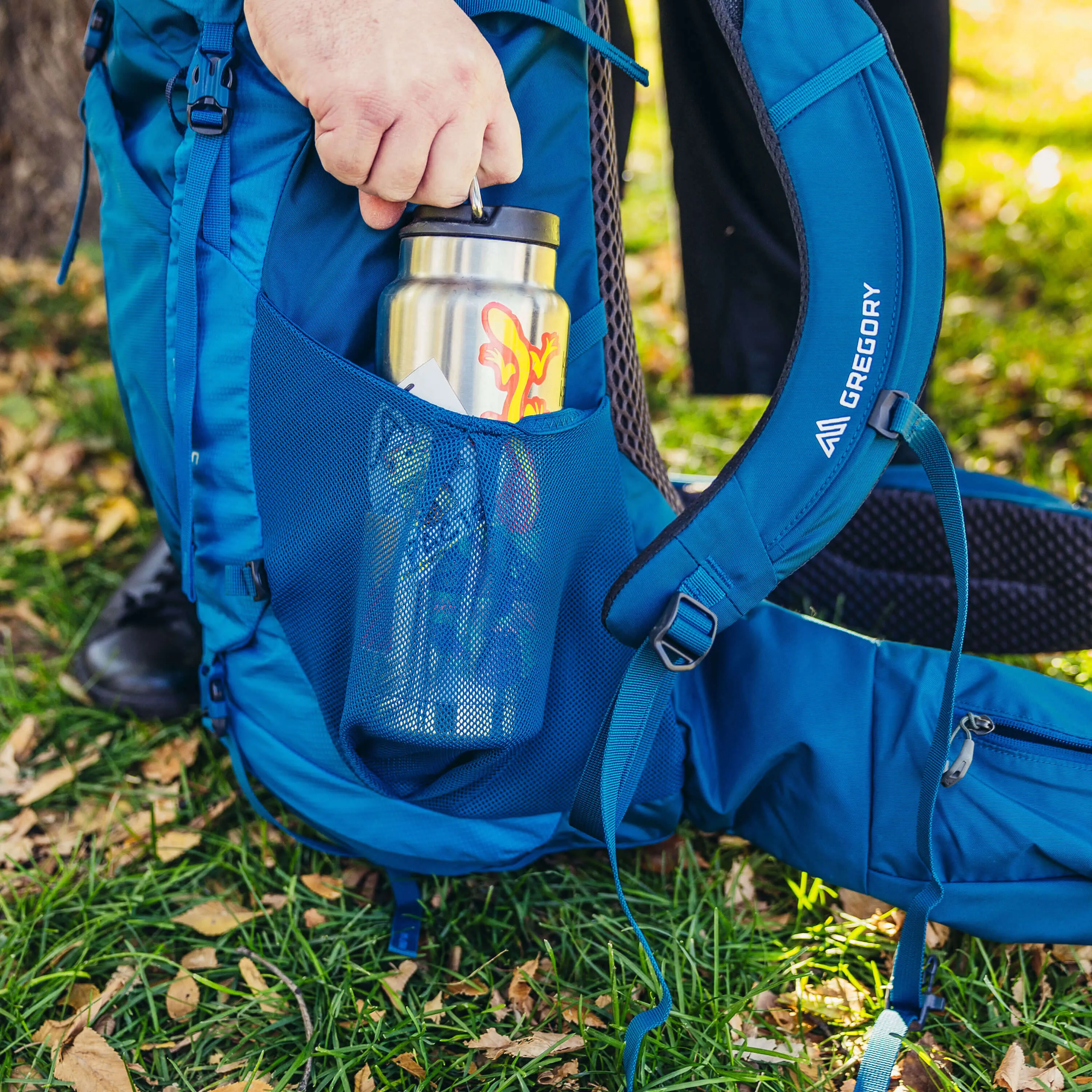 Stout 45 Plus Size Backpack - Compass Blue