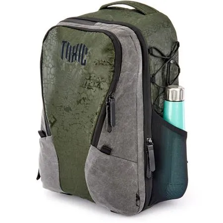 Toxic from 3 Legged Thing - Valkyrie Camera Backpack Medium - Emerald