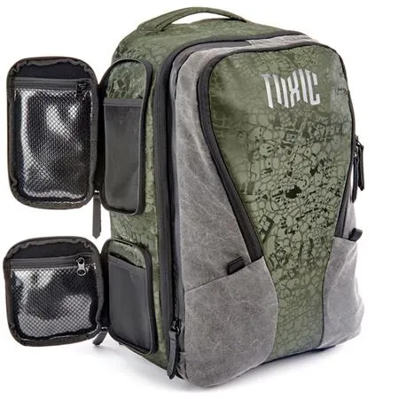 Toxic from 3 Legged Thing - Valkyrie Camera Backpack Medium - Emerald