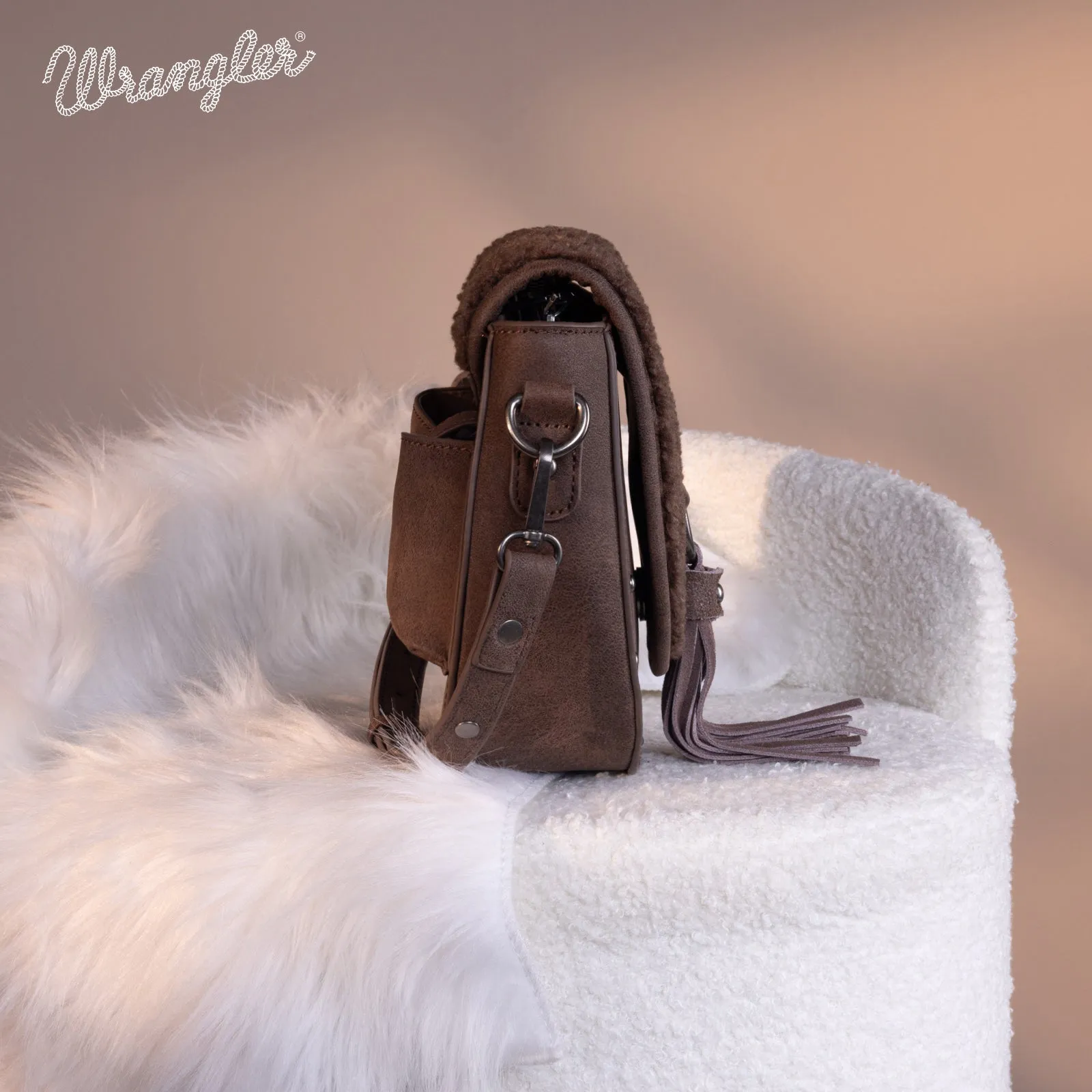 WG160-6010  Wrangler Sherpa Saddle Bag Crossbody - Coffee