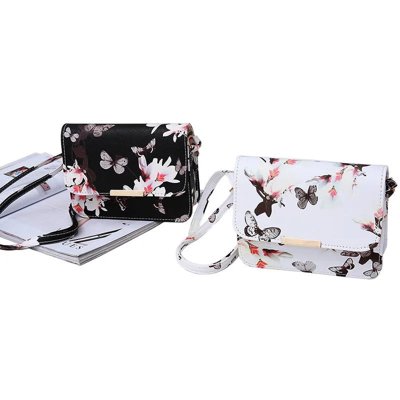 Women's 'Butterflies and Flowers' Small Shoulder Crossbody Bag