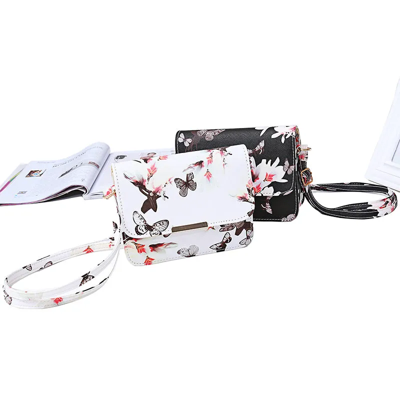 Women's 'Butterflies and Flowers' Small Shoulder Crossbody Bag